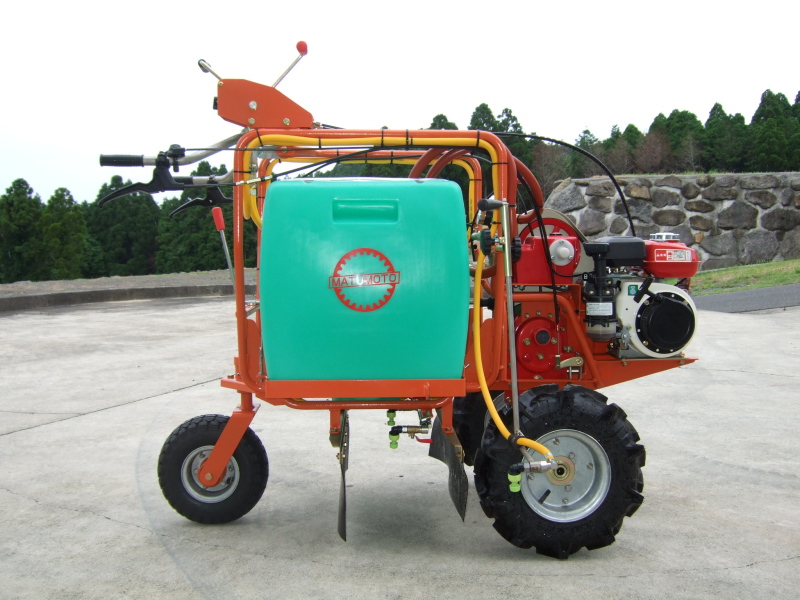 自走式薬液散布機 MSS-1